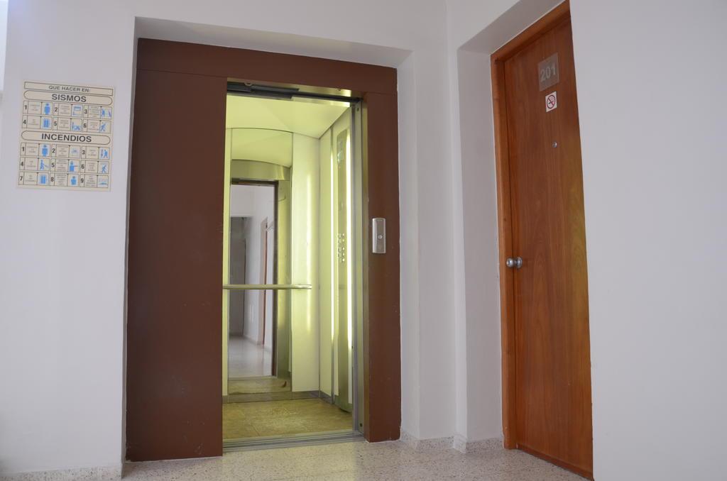 Hotel Delfines - A 2 Calles Del Acuario Veracruz Eksteriør bilde